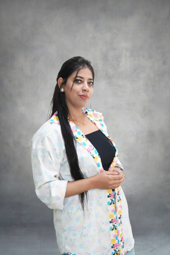 Sarah Mahmoud an Sales Executive at Nara Properties in Dubai